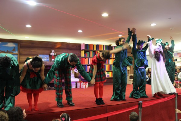 Christmas Mini Play at ABC dbayeh