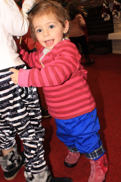 Christmas Mini Play at ABC dbayeh