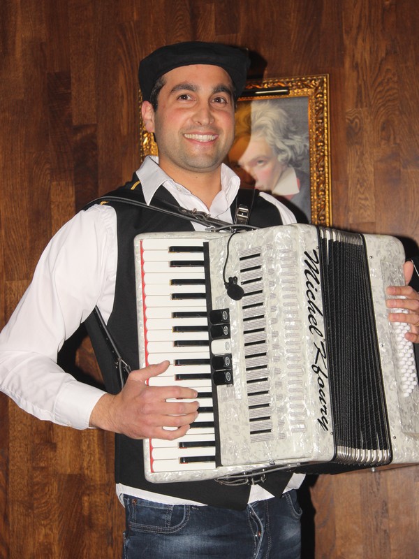 Al Borjwazi on Saturday Night