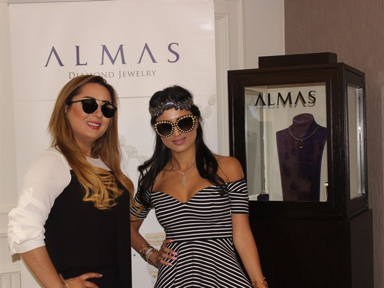 Almas Brunch Fashion Show 