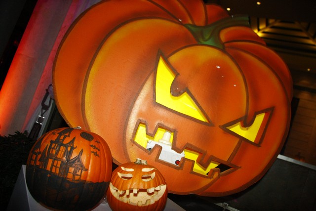 Halloween at Amethyste 