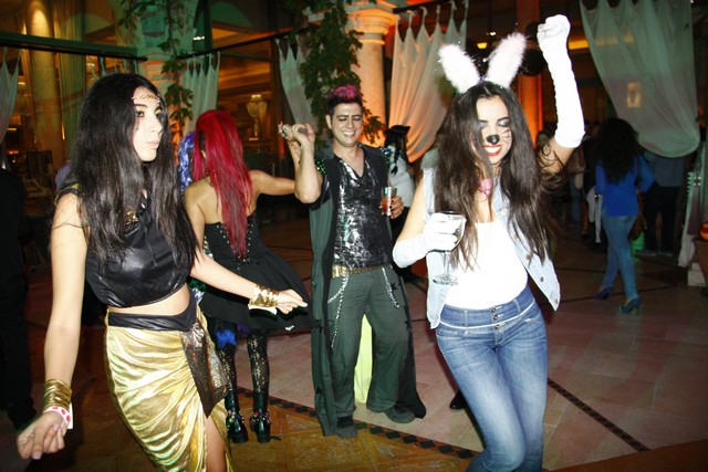 Halloween at Amethyste 
