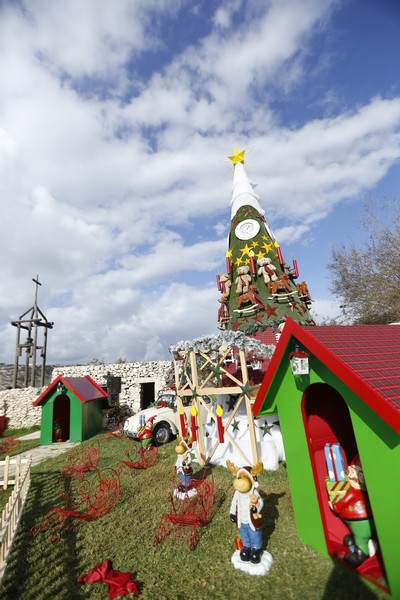 Christmas Village opening at Arnaoon – Batroun