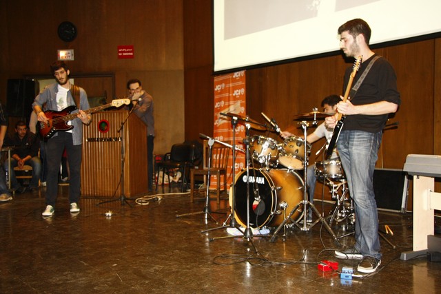 AUB Got Talent 2014