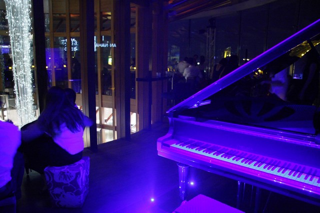 Bar 360 on Saturday Night