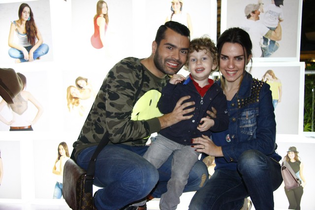 Mother Smiles for a Cause