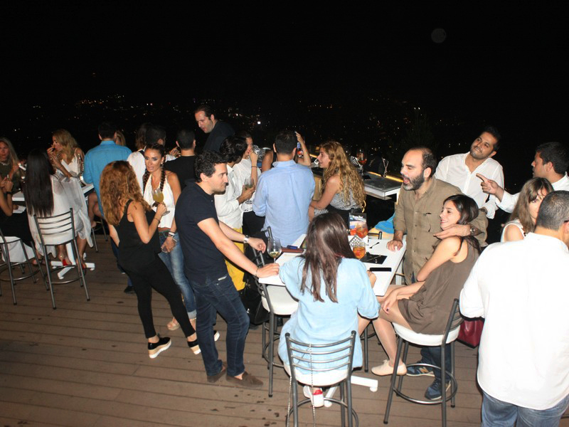 Bay Lodge-The Terrace on Thursday Night