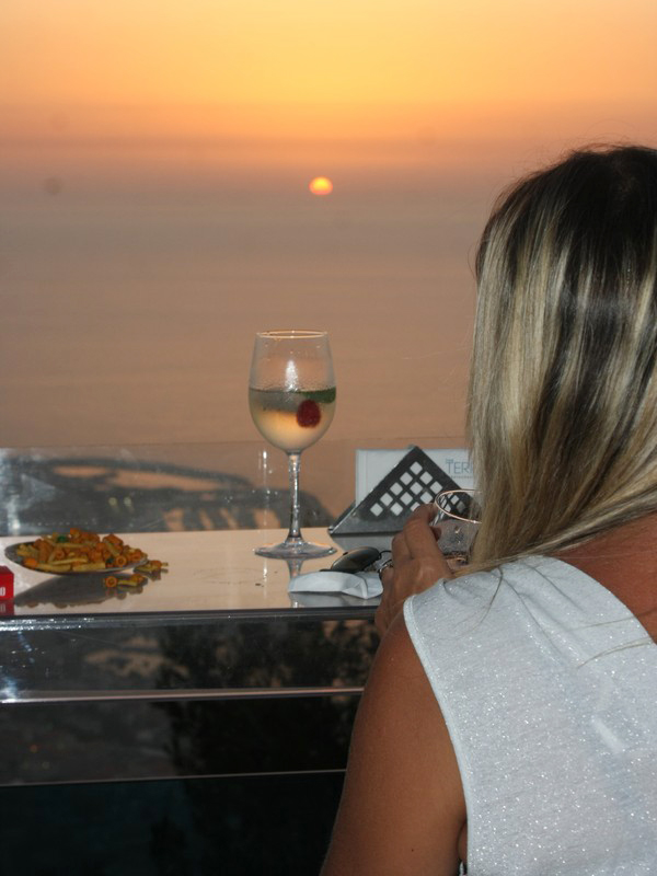 Bay Lodge-The Terrace on Thursday Night