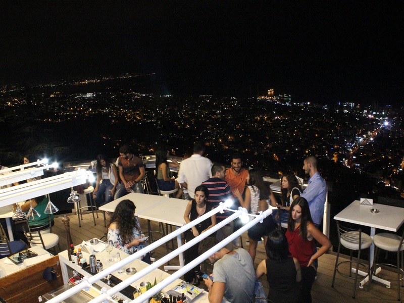 Bay Lodge-The Terrace on Monday Night