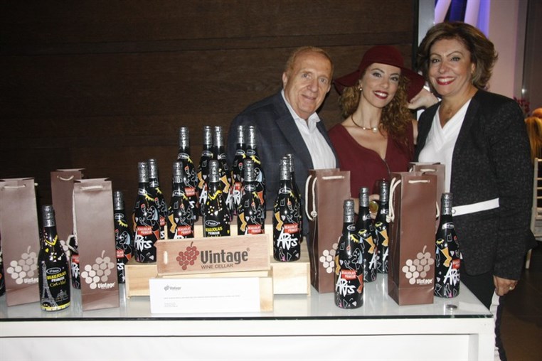 Le beaujolais nouveau debarque a Beyrouth