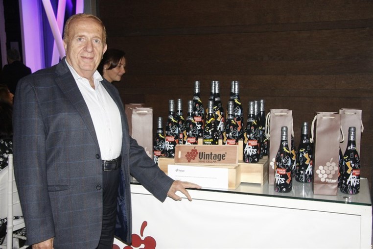 Le beaujolais nouveau debarque a Beyrouth