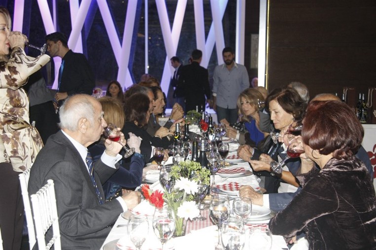 Le beaujolais nouveau debarque a Beyrouth
