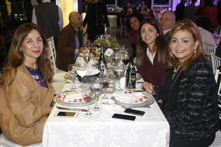 Le beaujolais nouveau debarque a Beyrouth