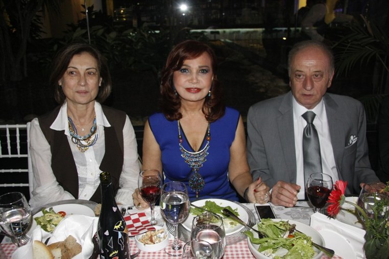 Le beaujolais nouveau debarque a Beyrouth
