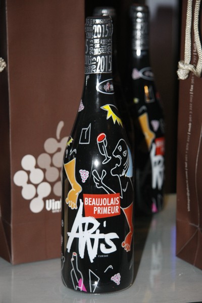 Le beaujolais nouveau debarque a Beyrouth