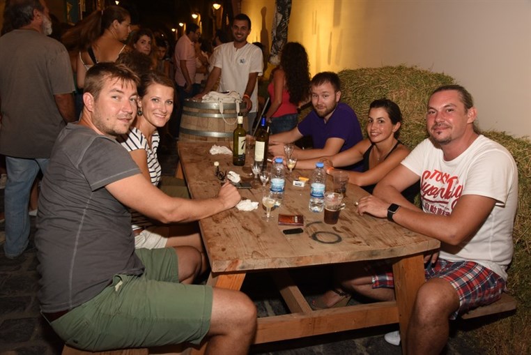 Beer Wine & Seafood Night