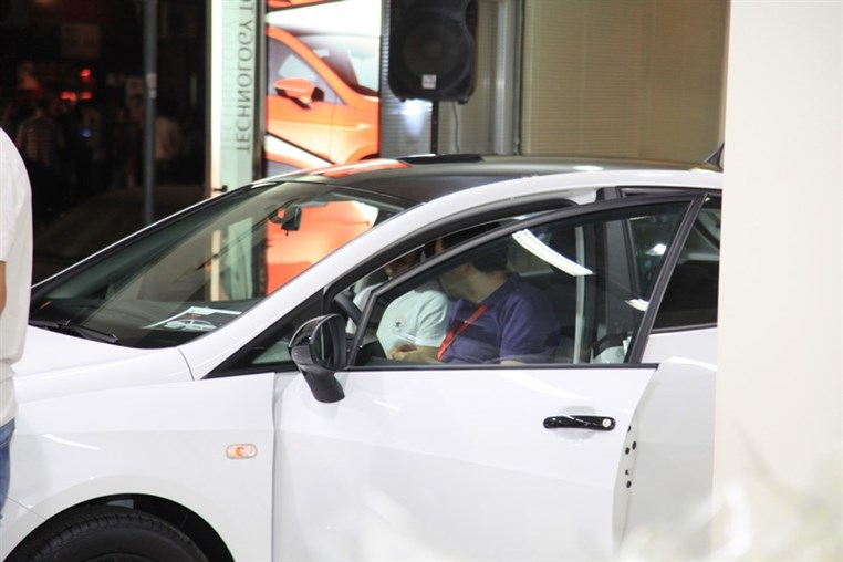 XXL Launching of Seat Car