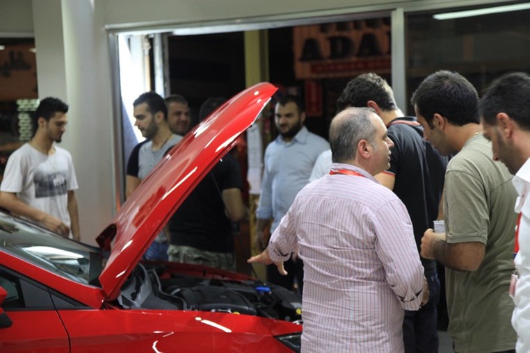 XXL Launching of Seat Car