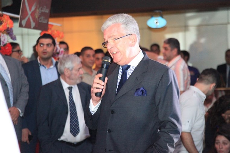 Nostalgia of the Golden Era at Phoenicia