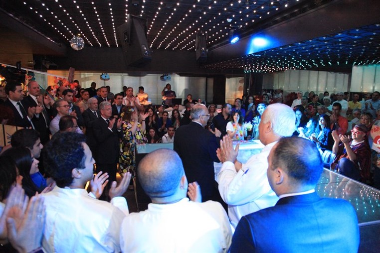 Nostalgia of the Golden Era at Phoenicia