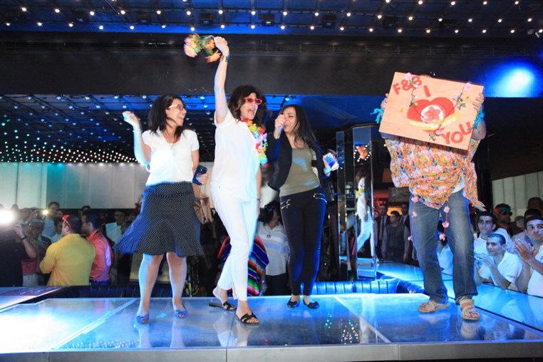 Nostalgia of the Golden Era at Phoenicia