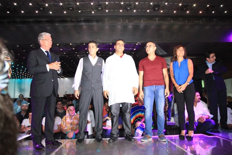 Nostalgia of the Golden Era at Phoenicia