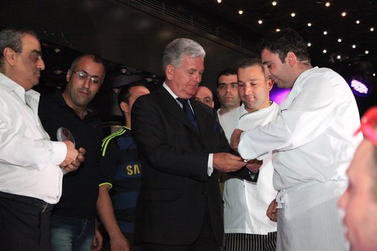 Nostalgia of the Golden Era at Phoenicia