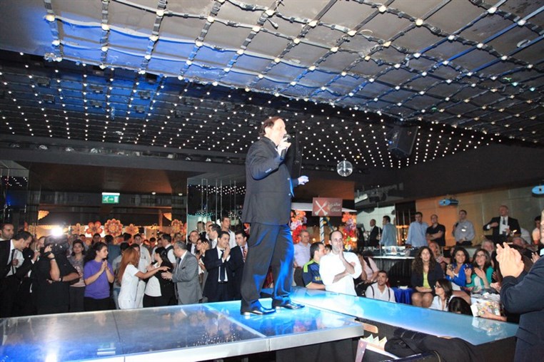 Nostalgia of the Golden Era at Phoenicia
