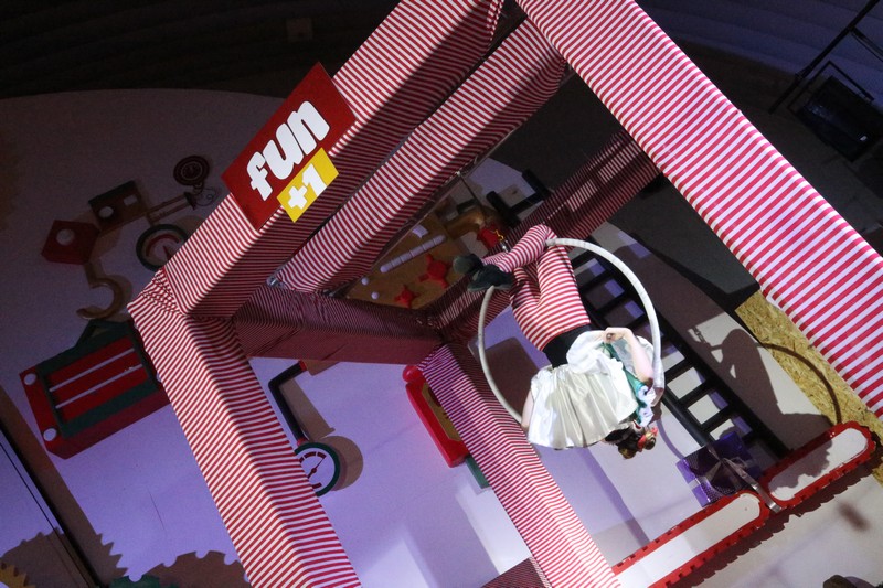 The Carnival at Santa's Factory BeitMisk