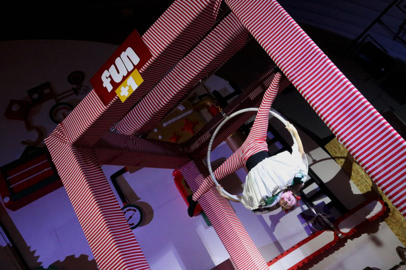 The Carnival at Santa's Factory BeitMisk