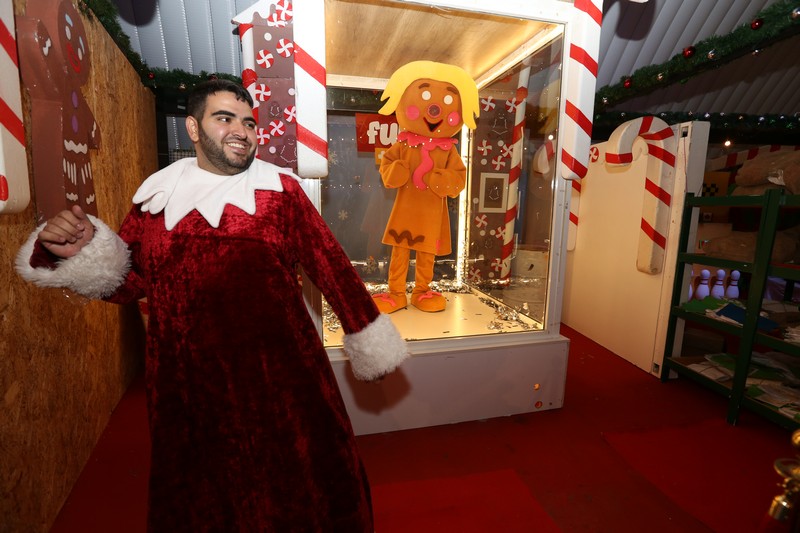 The Carnival at Santa's Factory BeitMisk