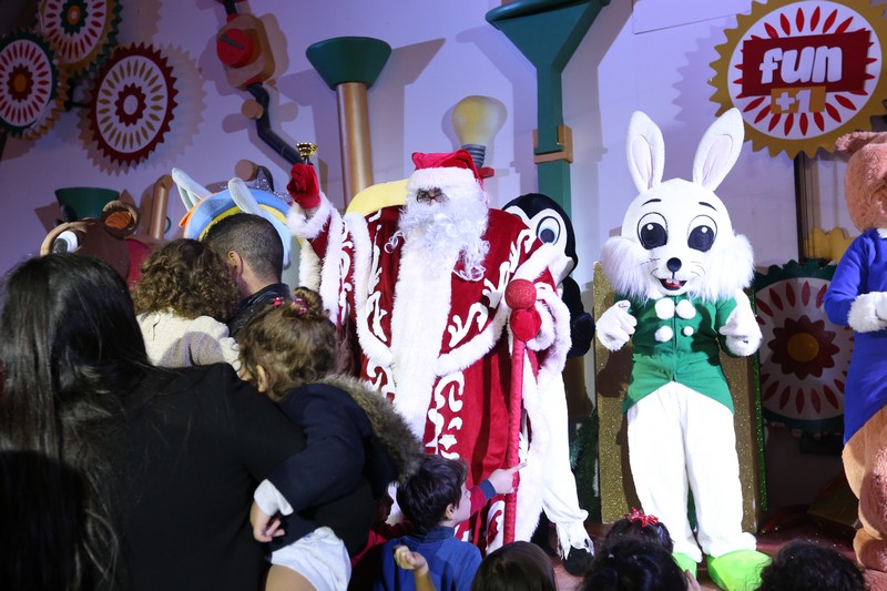 The Carnival at Santa's Factory BeitMisk