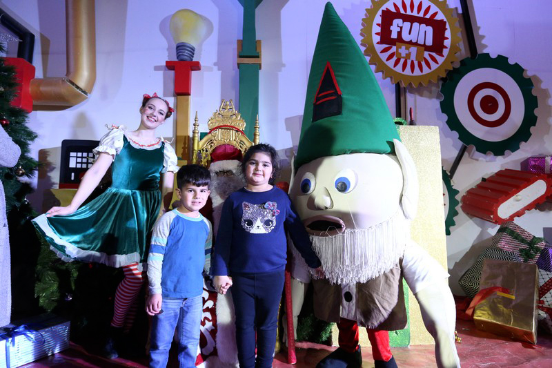 The Carnival at Santa's Factory BeitMisk