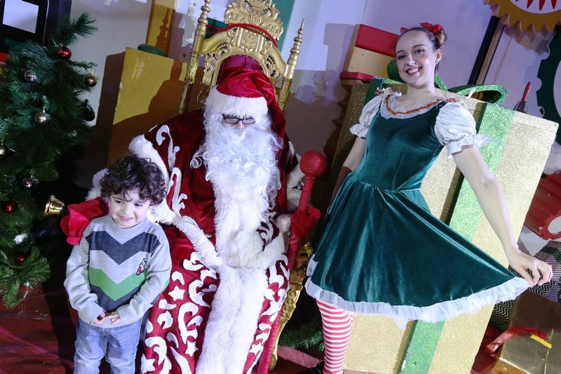 The Carnival at Santa's Factory BeitMisk
