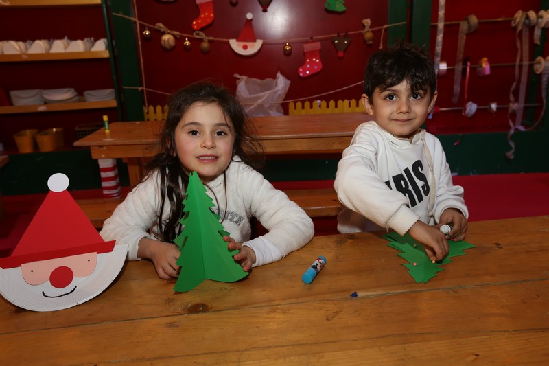 The Carnival at Santa's Factory BeitMisk