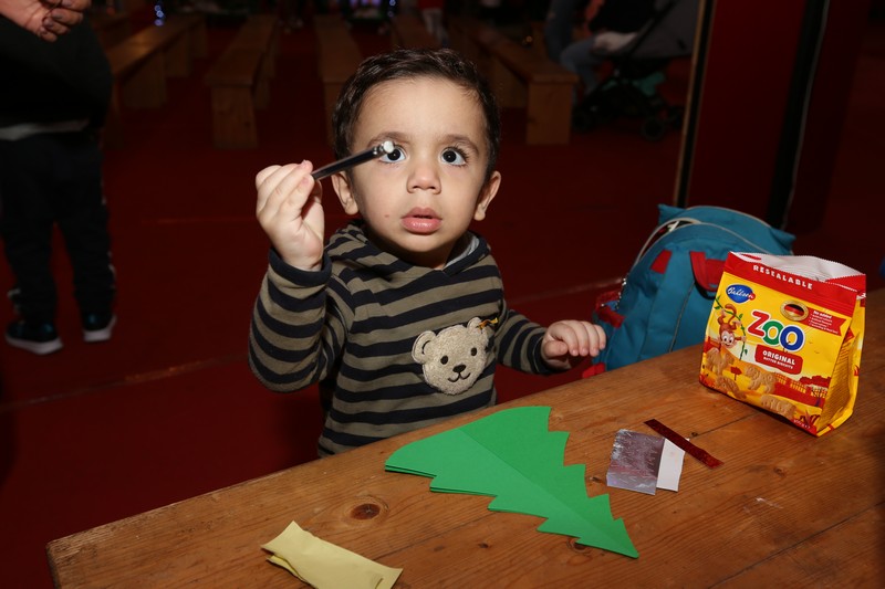 The Carnival at Santa's Factory BeitMisk