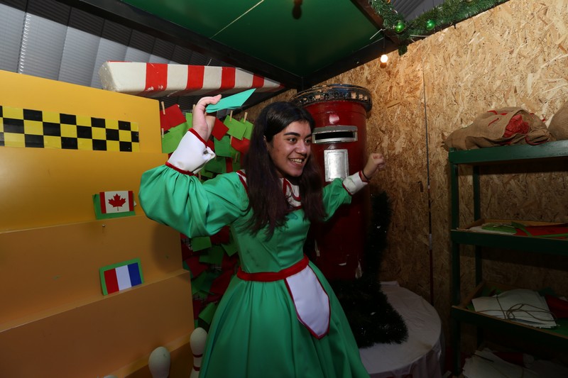 The Carnival at Santa's Factory BeitMisk