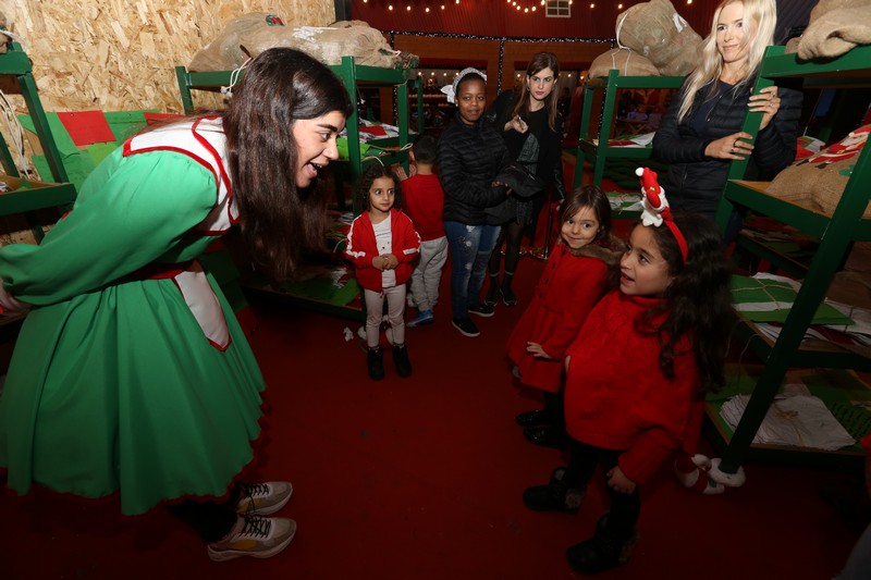 The Carnival at Santa's Factory BeitMisk