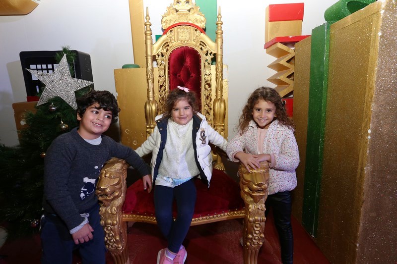 The Carnival at Santa's Factory BeitMisk