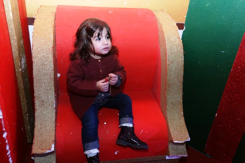 The Carnival at Santa's Factory BeitMisk