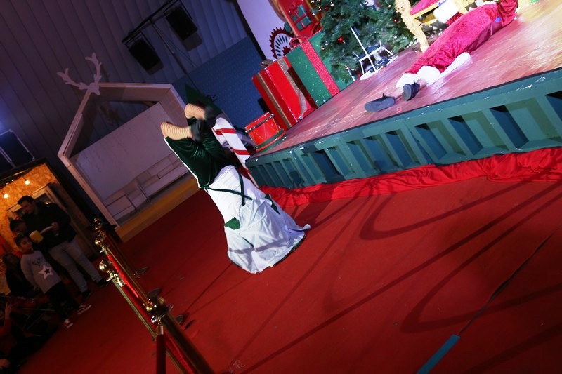 The Carnival at Santa's Factory BeitMisk