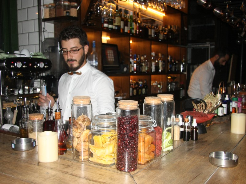 Bistrobar Live Dbayeh on Friday Night