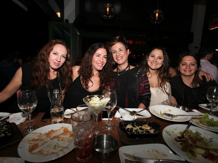 BistroBar Live Dbayeh on Saturday Night
