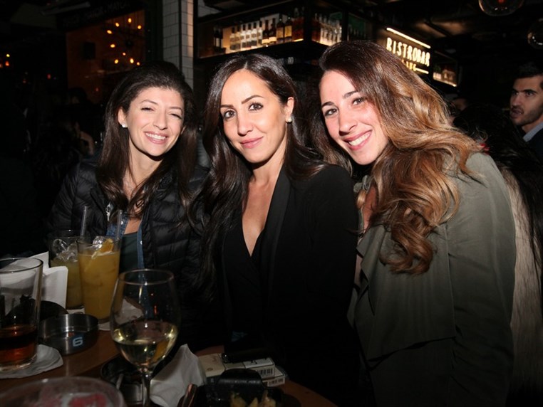 BistroBar Live Dbayeh on Saturday Night