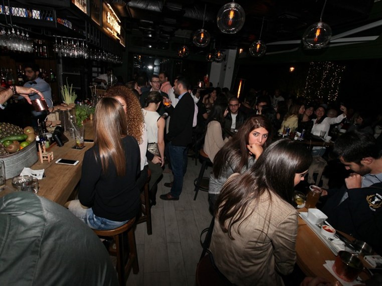 BistroBar Live Dbayeh on Saturday Night