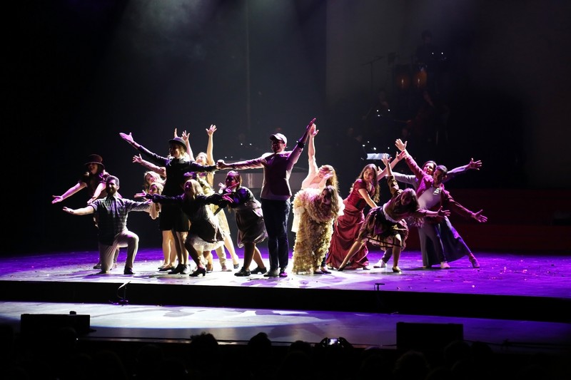 Fur The love of Broadway