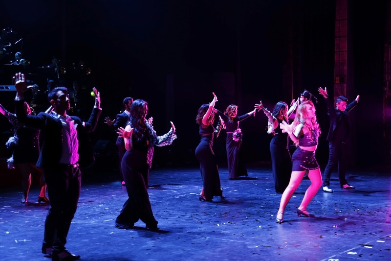 Fur The love of Broadway
