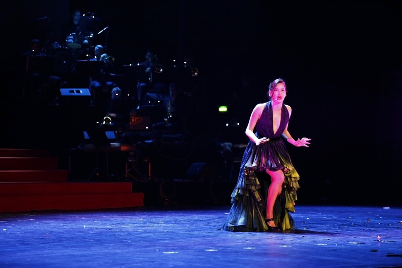 Fur The love of Broadway