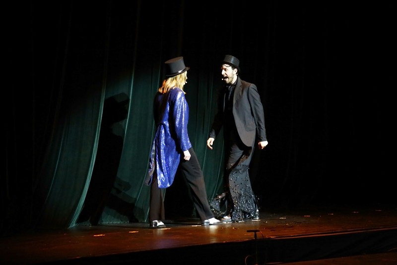 Fur The love of Broadway