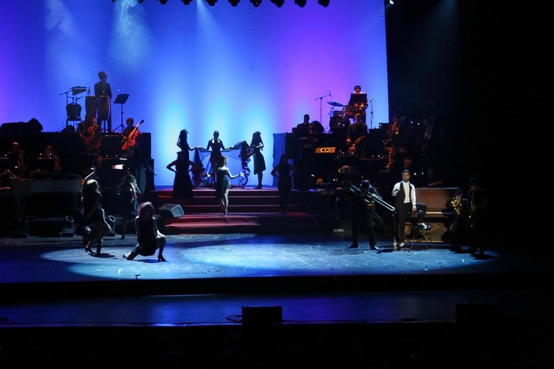 Fur The love of Broadway